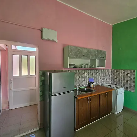 & Autocamp Panorama Apartment